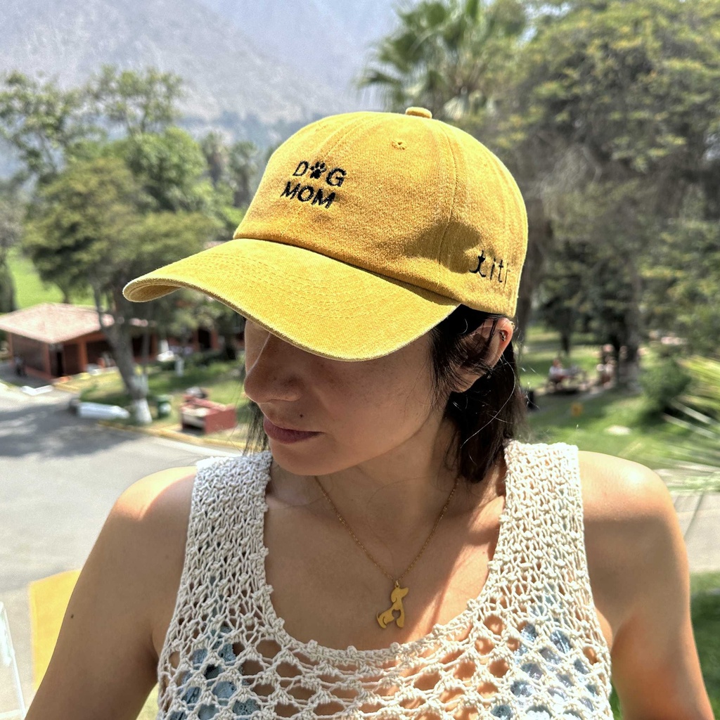 Gorra Dog Mom Mostaza Washed