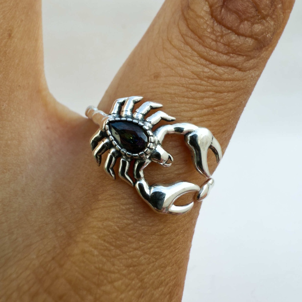 Anillo zodiaco escorpio  (Plata 925)